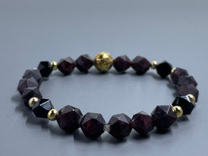 Garnet & Onyx